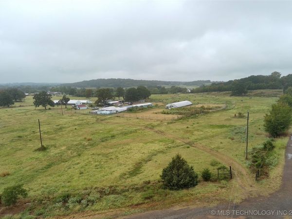 11238 Liberty Hill Road , Cameron, OK 74932