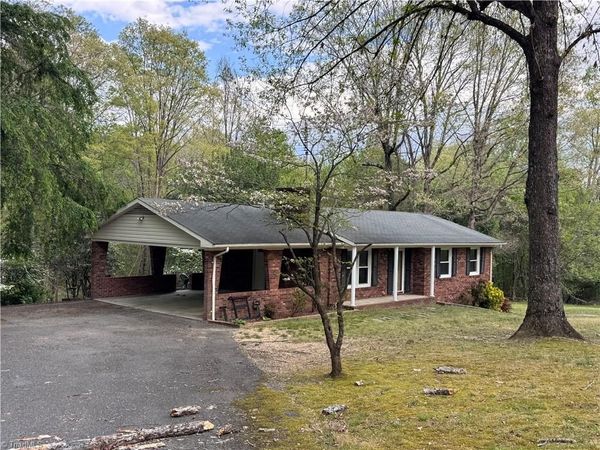 215 Cardinal Lane, Ronda, NC 28670