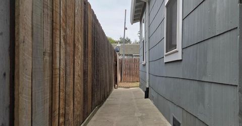 608 Union St, Isleton, CA 95641 Photo