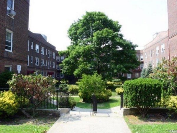 141-17 79th Avenue, Unit 2, Kew Garden Hills, NY 11367