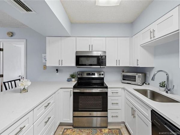 212 SE Village Drive, Unit 212, Port St Lucie, FL 34952