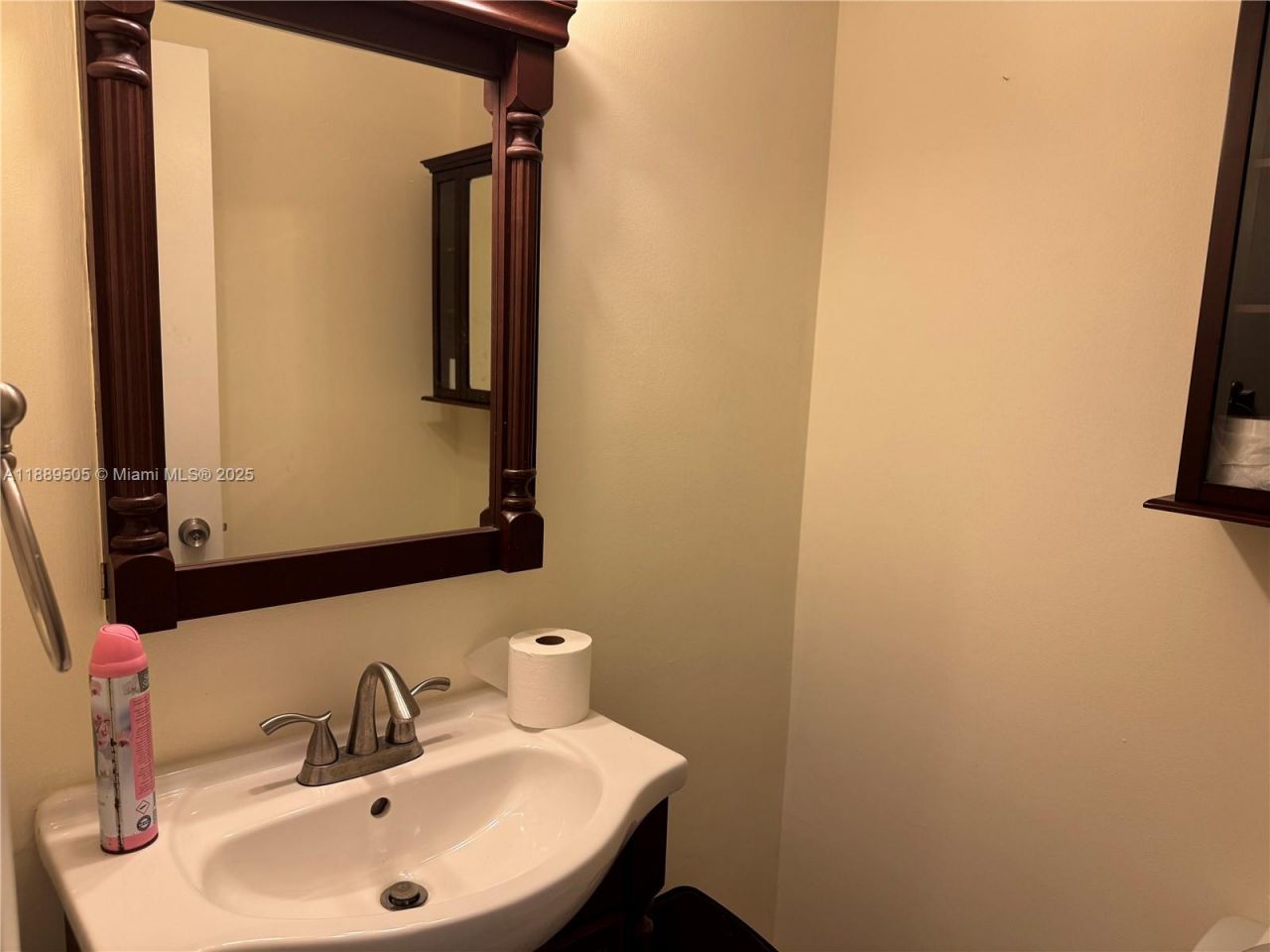 1985 S Ocean Dr, Unit 15A, Hallandale Beach, FL 33009 Photo
