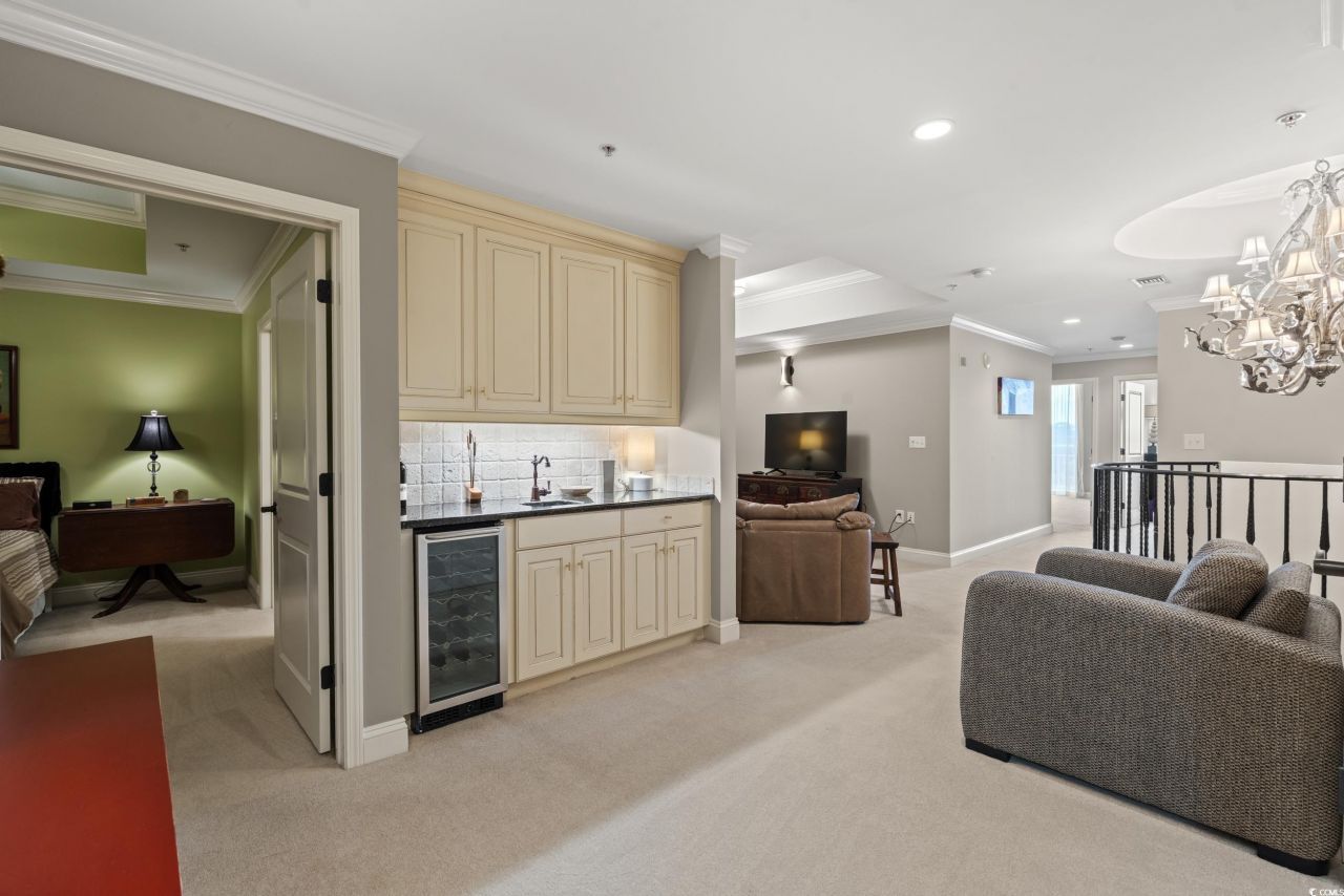 9547 Edgerton Dr. Photo 26