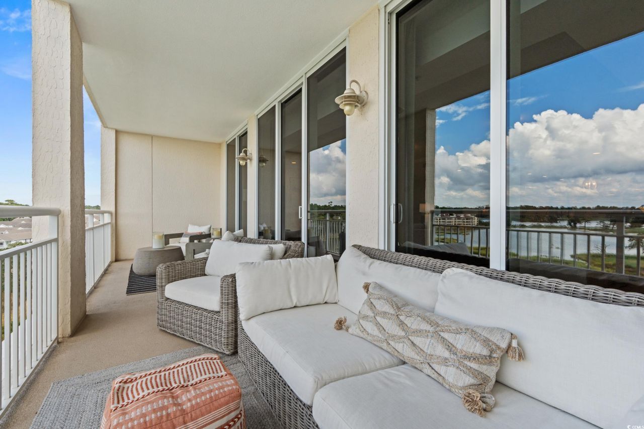 9547 Edgerton Dr. Photo 28