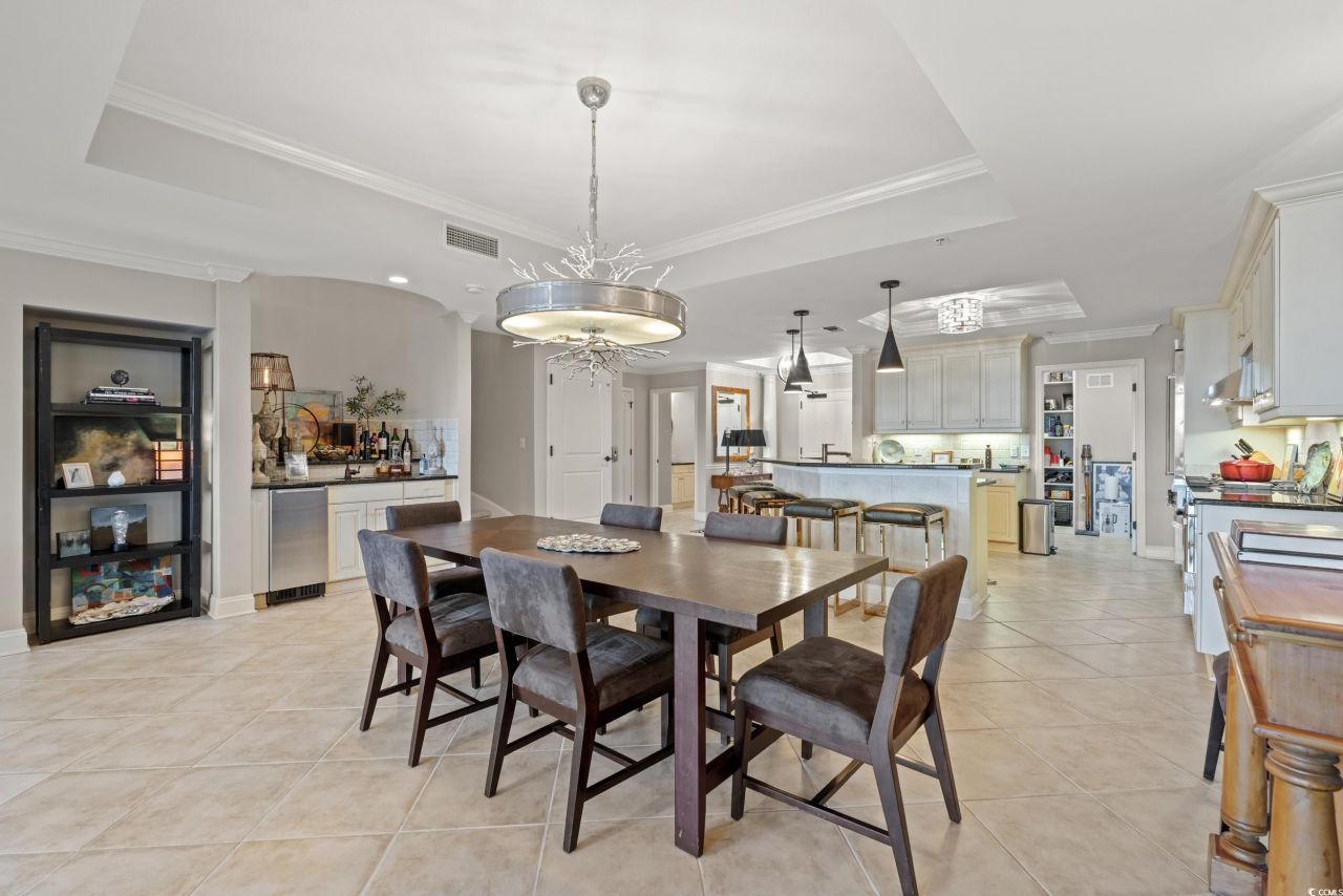 9547 Edgerton Dr. Photo 9