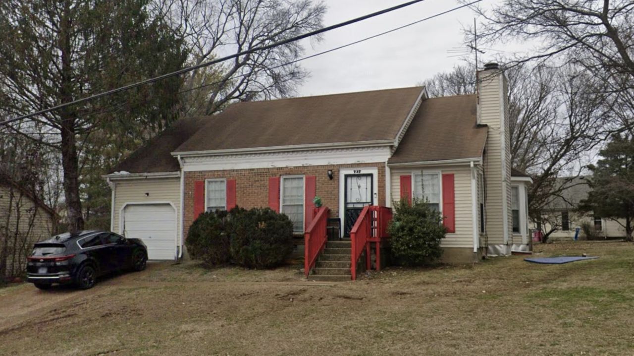 737 Heritage Dr, Madison, TN 37115 Main Photo