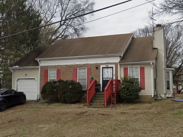 737 Heritage Dr, Madison, TN 37115