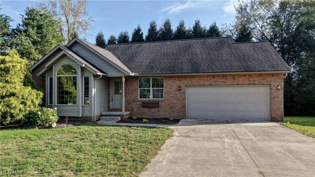 526 E Campbell Street, Loudonville, OH 44842 Main Photo