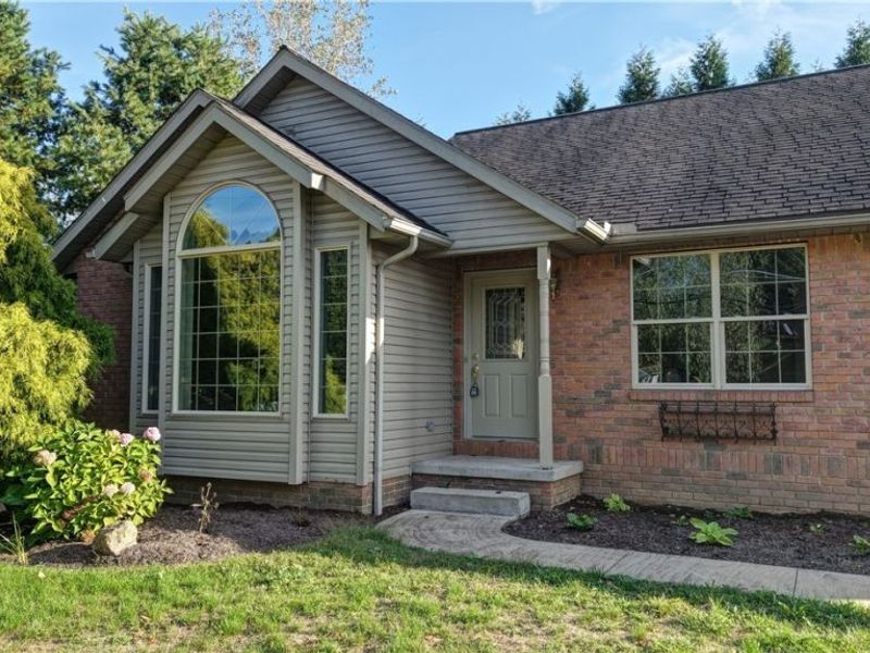 526 E Campbell Street, Loudonville, OH 44842 Photo 3