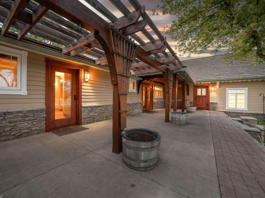 Property Image 82