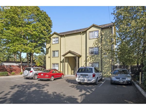 2448 SE 117TH AVE, Portland, OR 97216