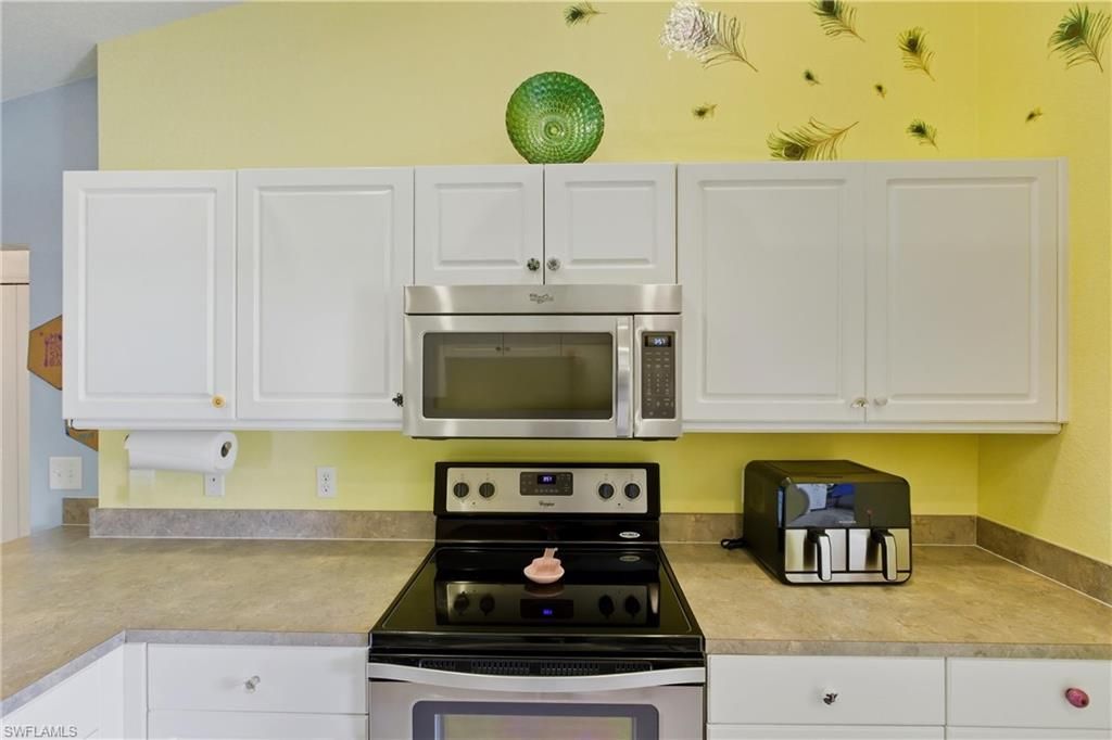 1017 SW 1st St, Cape Coral, FL 33991 Photo