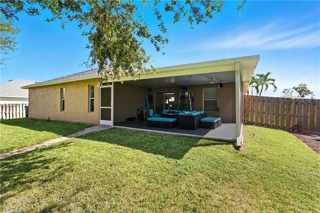 1017 SW 1st St, Cape Coral, FL 33991 Photo