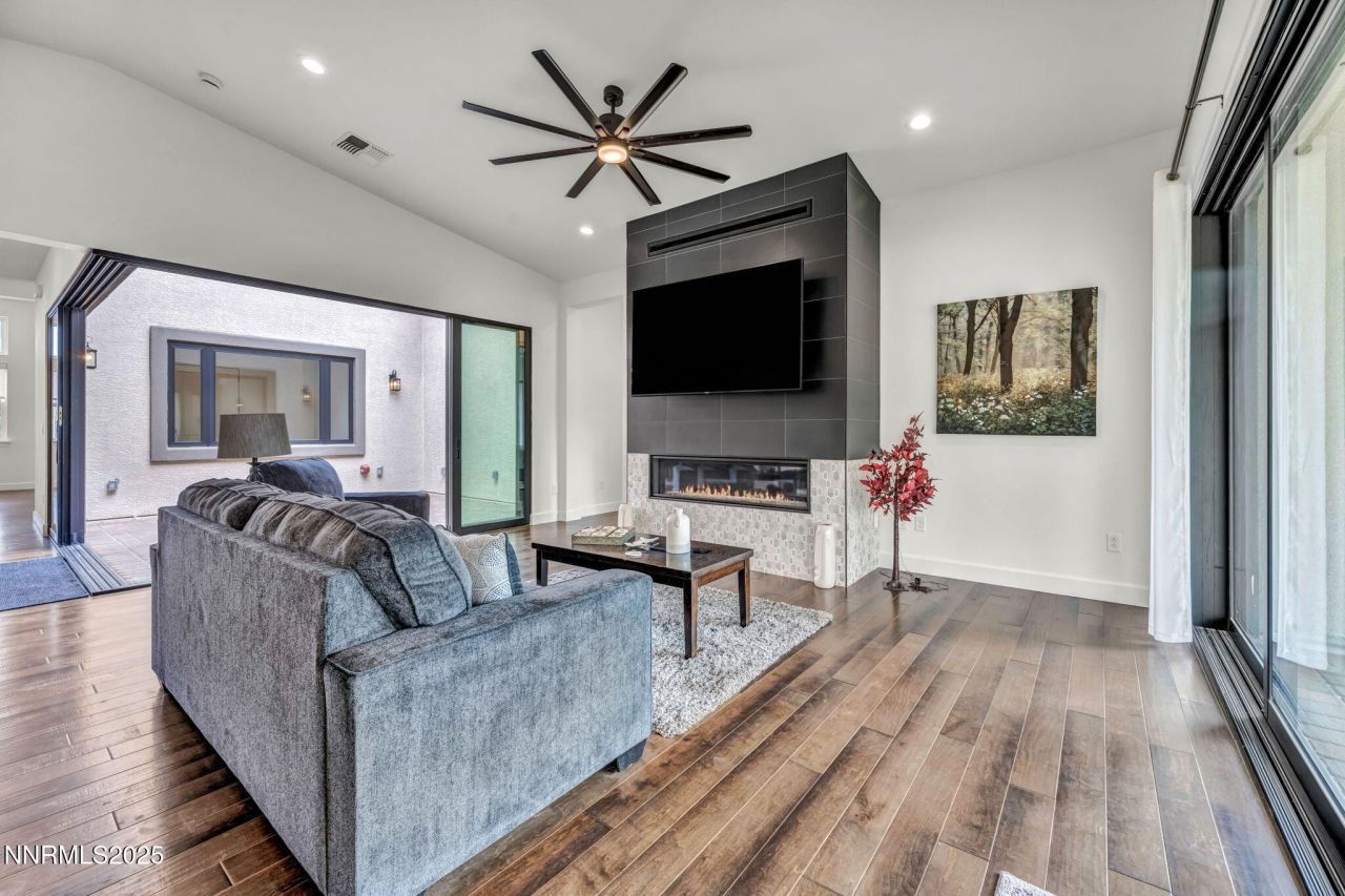 2348 Hammer Falls Drive, Reno, NV 89521 Photo