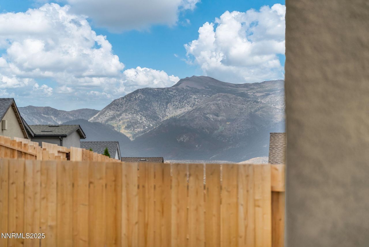 2348 Hammer Falls Drive, Reno, NV 89521 Photo