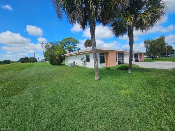 217 Beth Stacey BLVD, LEHIGH ACRES, FL 33936