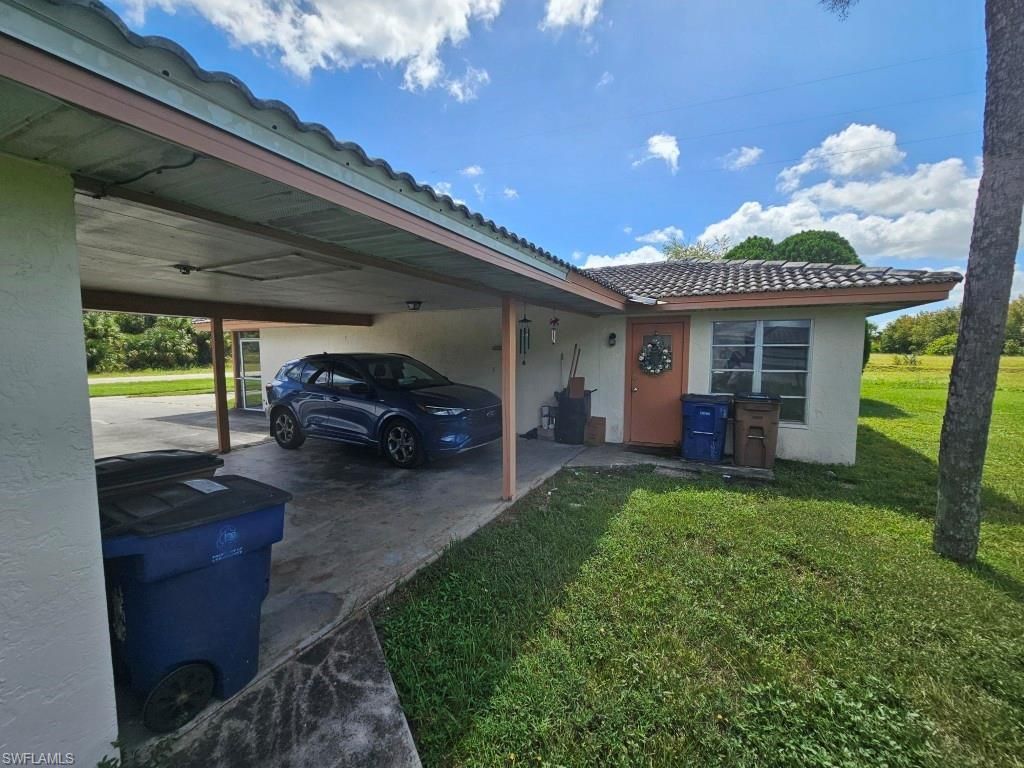 217 Beth Stacey Blvd, Lehigh Acres, FL 33936 Photo