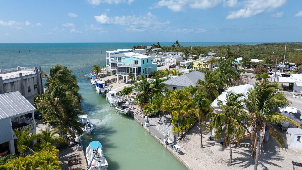 125 Sea Lane, Geiger, FL 33040 Photo