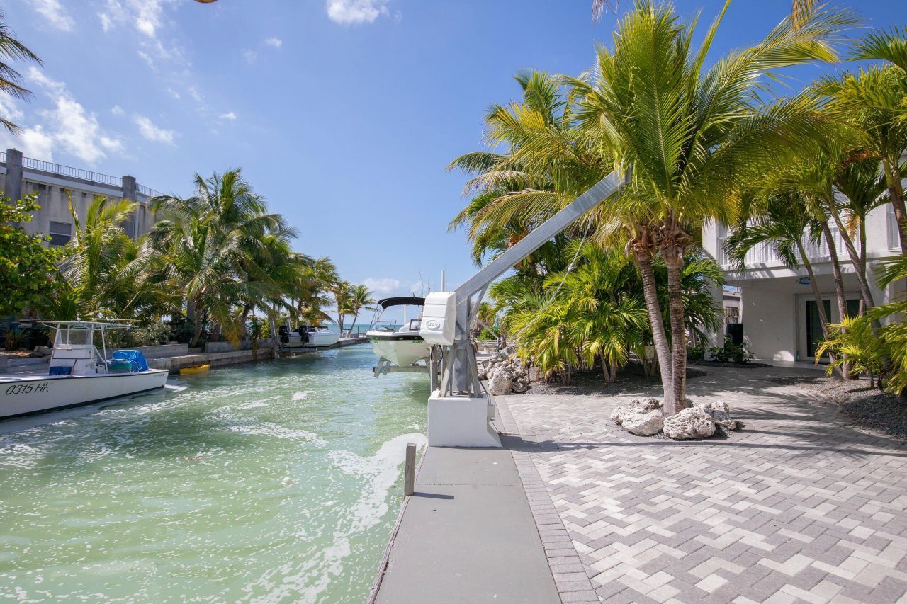 125 Sea Lane, Geiger, FL 33040 Photo