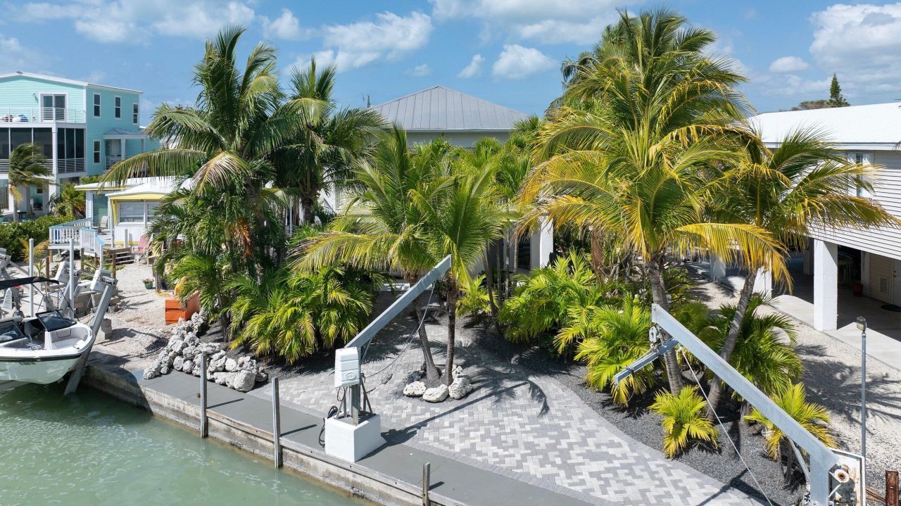 125 Sea Lane, Geiger, FL 33040 Photo