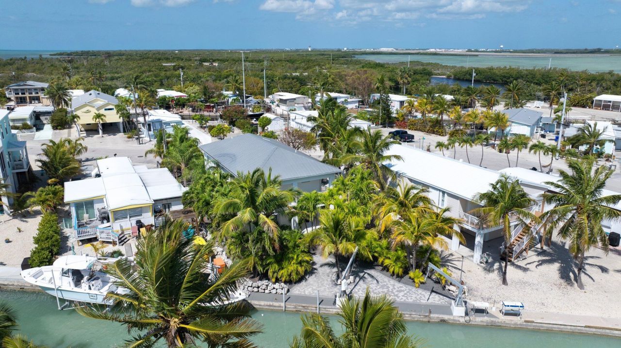 125 Sea Lane, Geiger, FL 33040 Photo