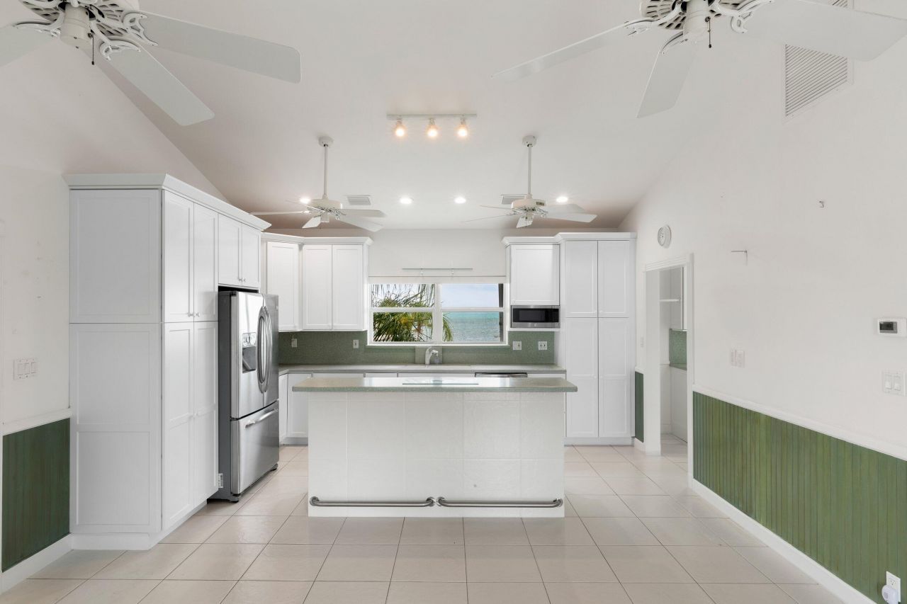 125 Sea Lane, Geiger, FL 33040 Photo