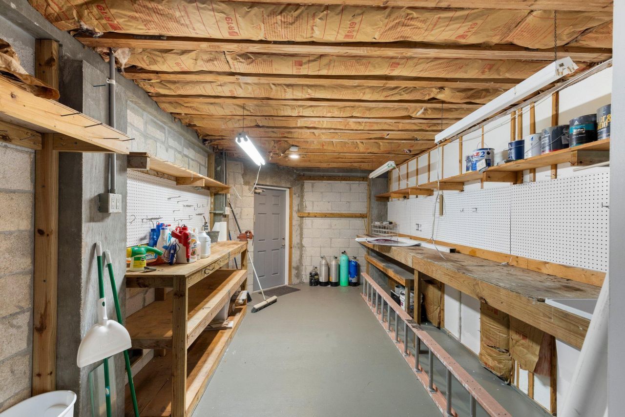 125 Sea Lane, Geiger, FL 33040 Photo