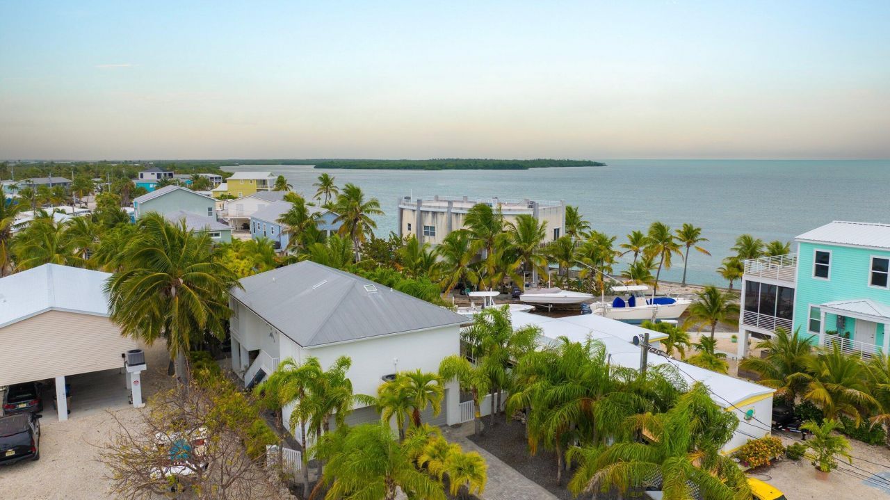 125 Sea Lane, Geiger, FL 33040 Photo