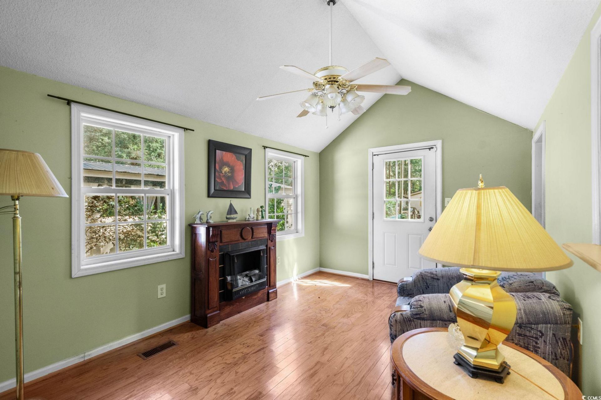 9017 Teal Dr. Photo 13