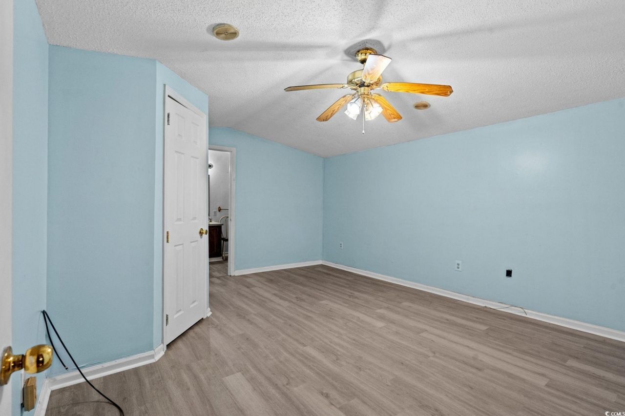 9017 Teal Dr. Photo 18