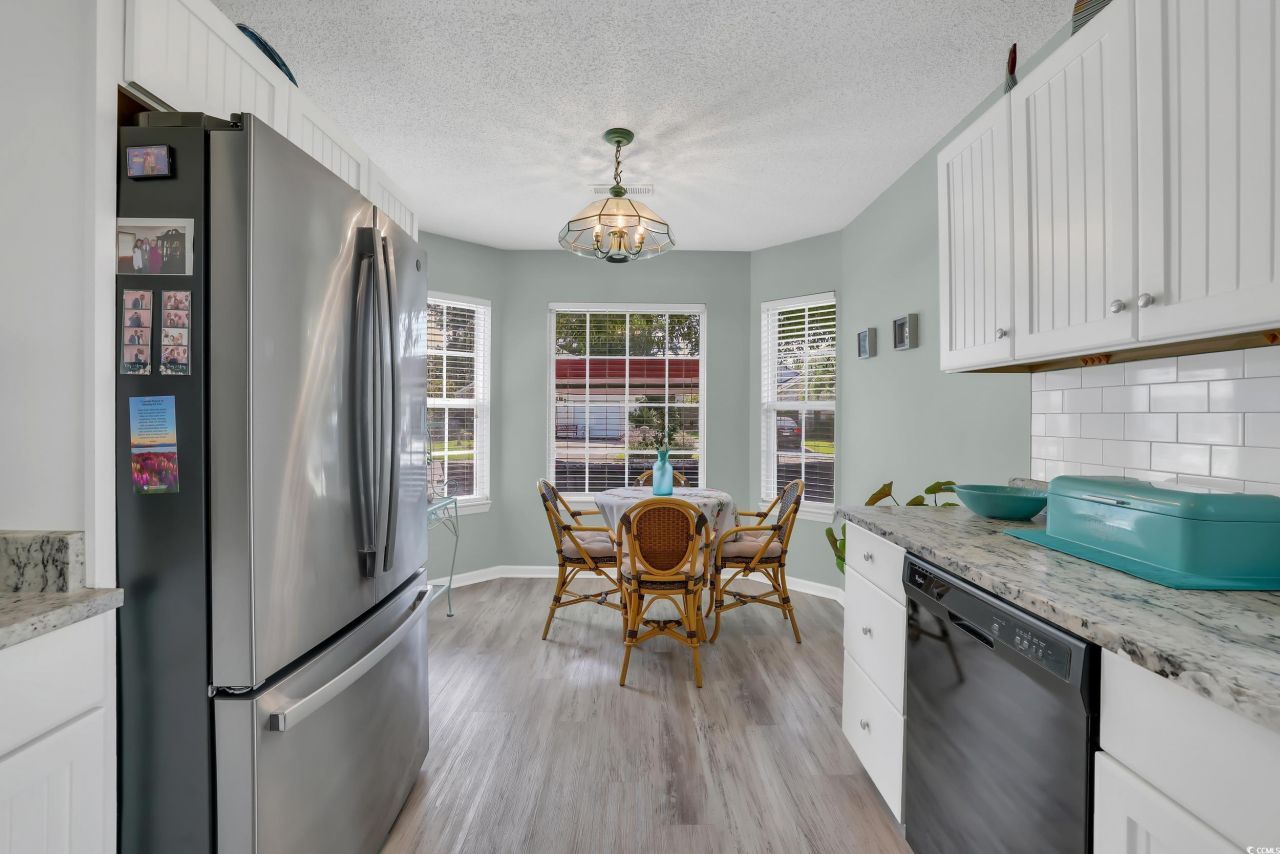 2169 Wedgewood Dr. Photo 12