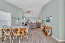 2169 Wedgewood Dr. photo 4