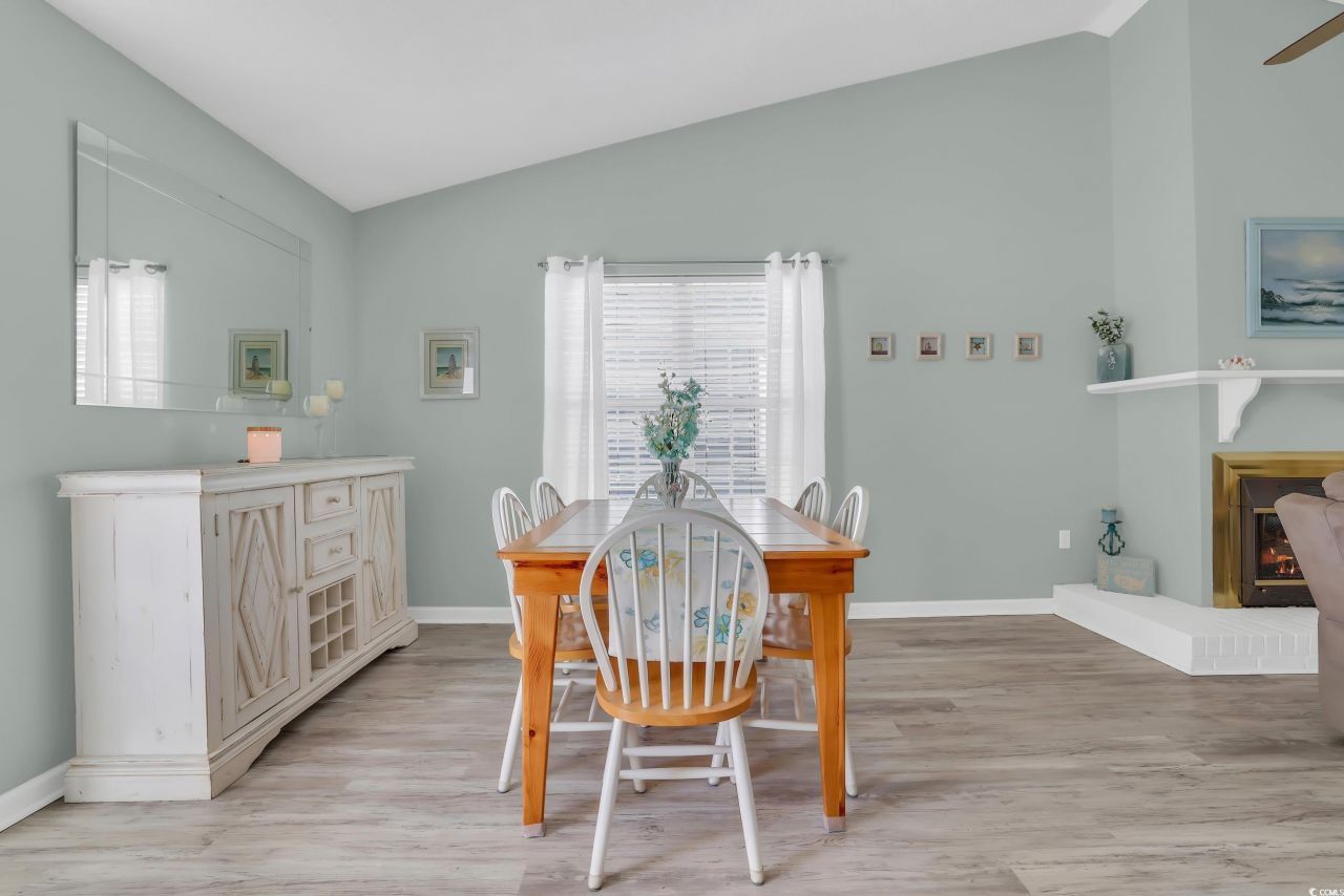 2169 Wedgewood Dr. Photo 9