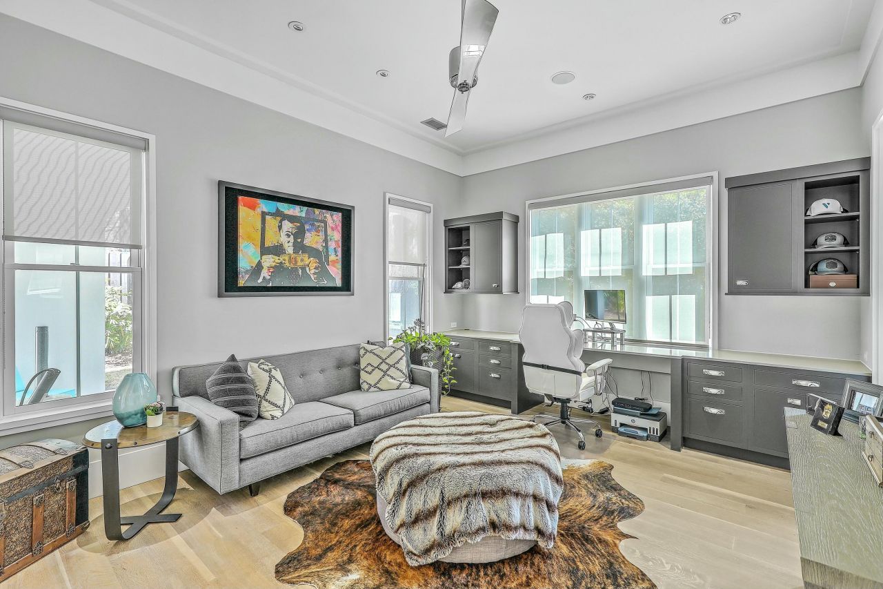 105 May Lane Photo 20