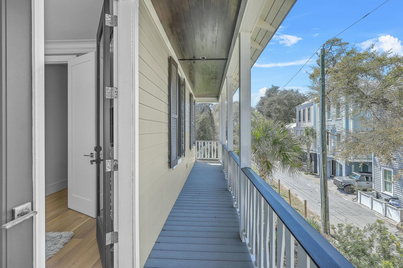 105 May Lane Photo 27