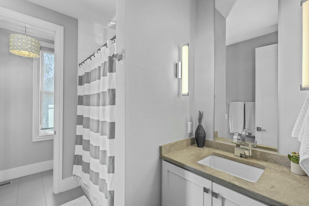 105 May Lane Photo 28