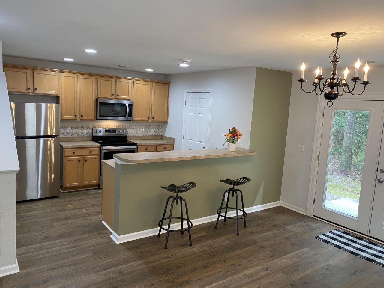 9126 Maple Grove Drive Photo 11