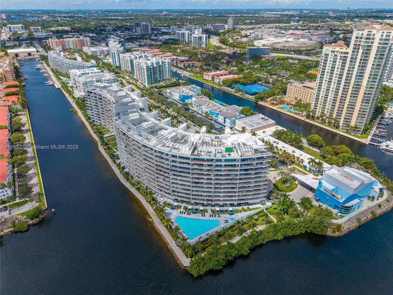 3250 NE 188th St, Unit 603, Aventura, FL 33180 Photo