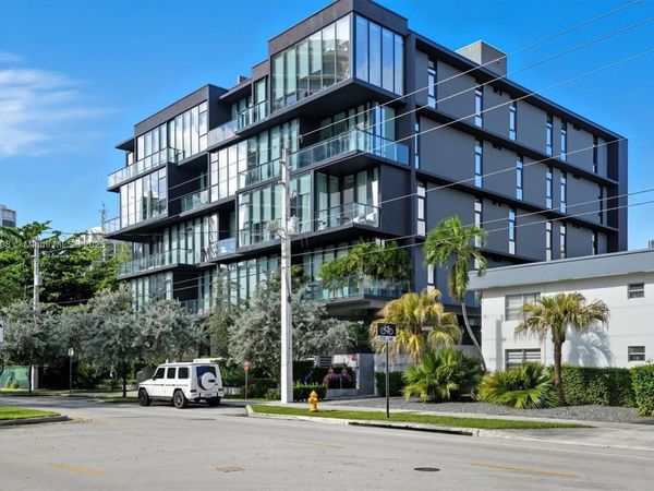 3156 SW 27th Ave, Unit 203, Miami, FL 33133