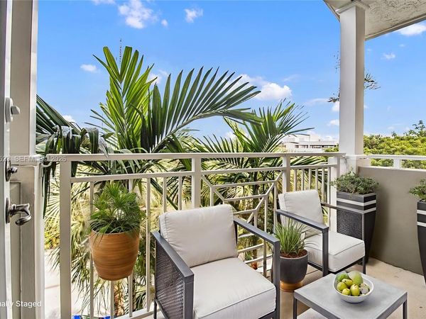 1332 SW 2nd Ct, Fort Lauderdale, FL 33312