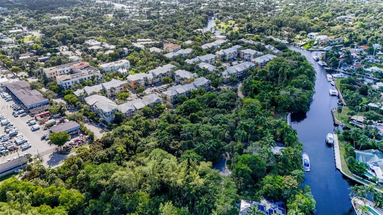 1332 SW 2nd Ct, Fort Lauderdale, FL 33312 Photo