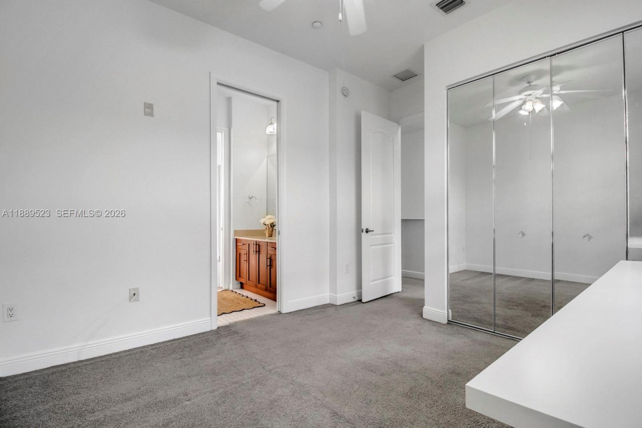 1332 SW 2nd Ct, Fort Lauderdale, FL 33312 Photo