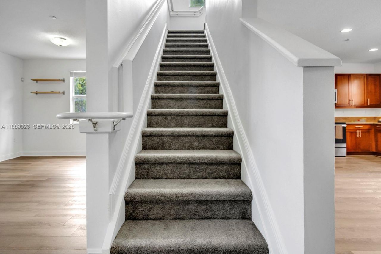 1332 SW 2nd Ct, Fort Lauderdale, FL 33312 Photo