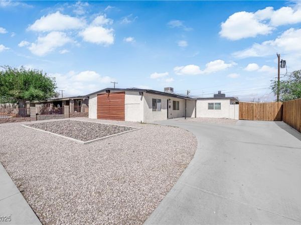 512 Bowman Avenue, Las Vegas, NV 89106