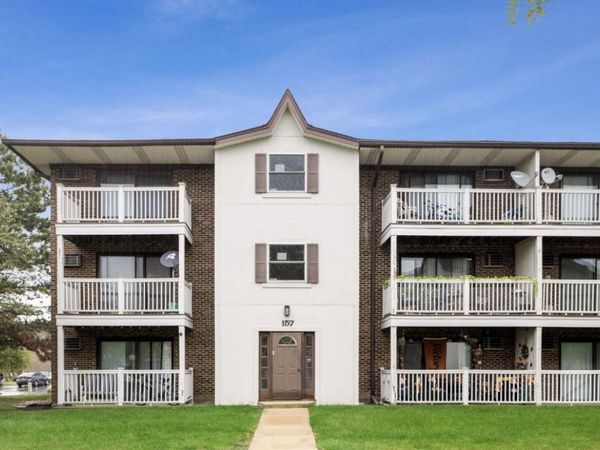 157 Gregory Street, Unit 2, Aurora, IL 60504