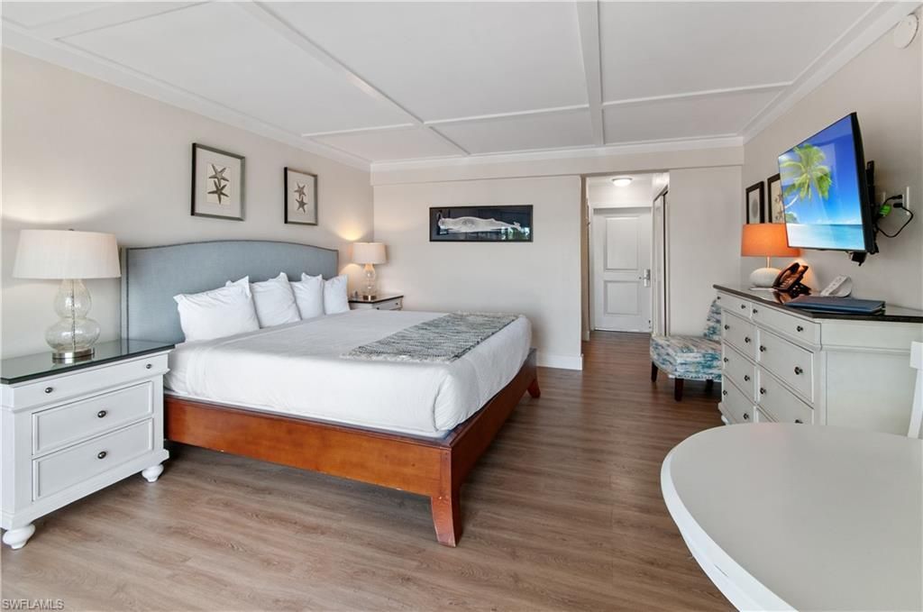 900 Broad Ave S, Unit 133/134, Naples, FL 34102 Photo