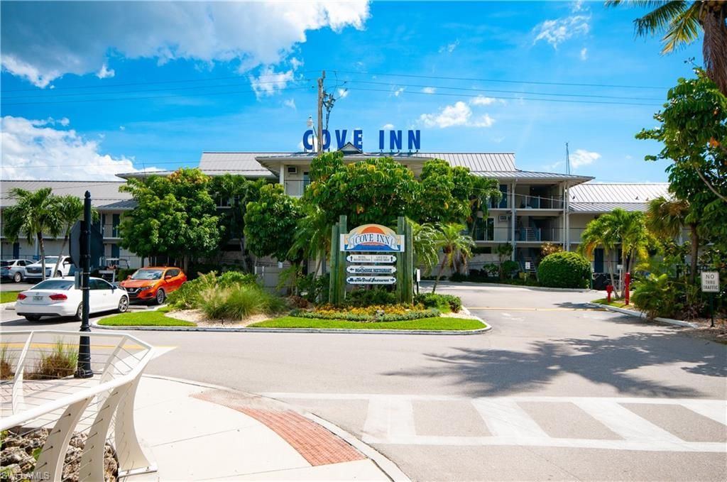 900 Broad Ave S, Unit 133/134, Naples, FL 34102 Photo