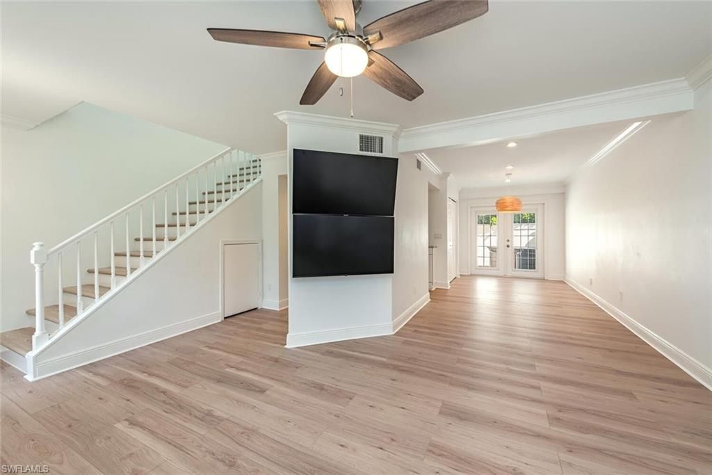 185 4th St S, Naples, FL 34102 Photo