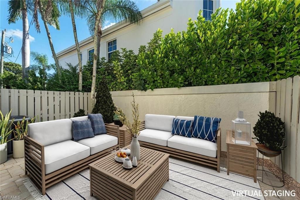 185 4th St S, Naples, FL 34102 Photo