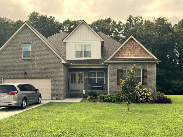 170 Briarwood Ln, Smithville, TN 37166